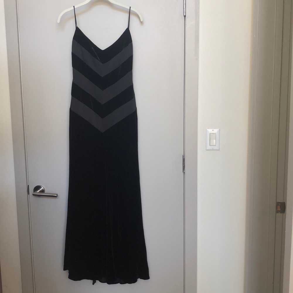 Velvet party dress by Laundry Shelli Segal